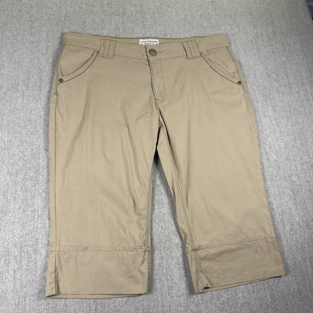 Levi's Signature Capri Pants Womens 16 Khaki‎ Flat Front Mid-Rise Cropped Beige
